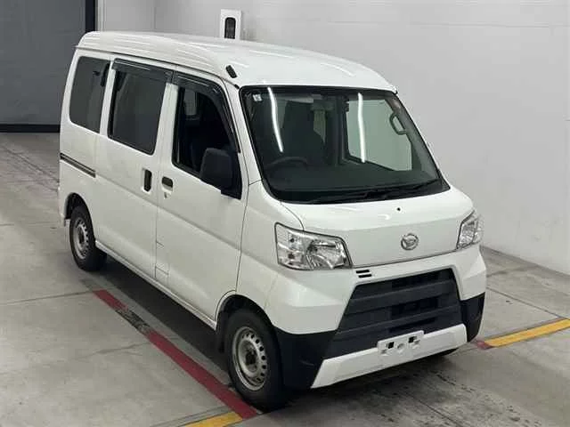 Daihatsu Hijet Cargo S331V 2018